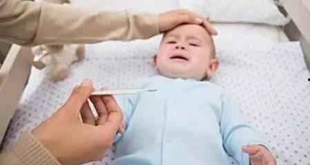 小孩发烧抽搐视频